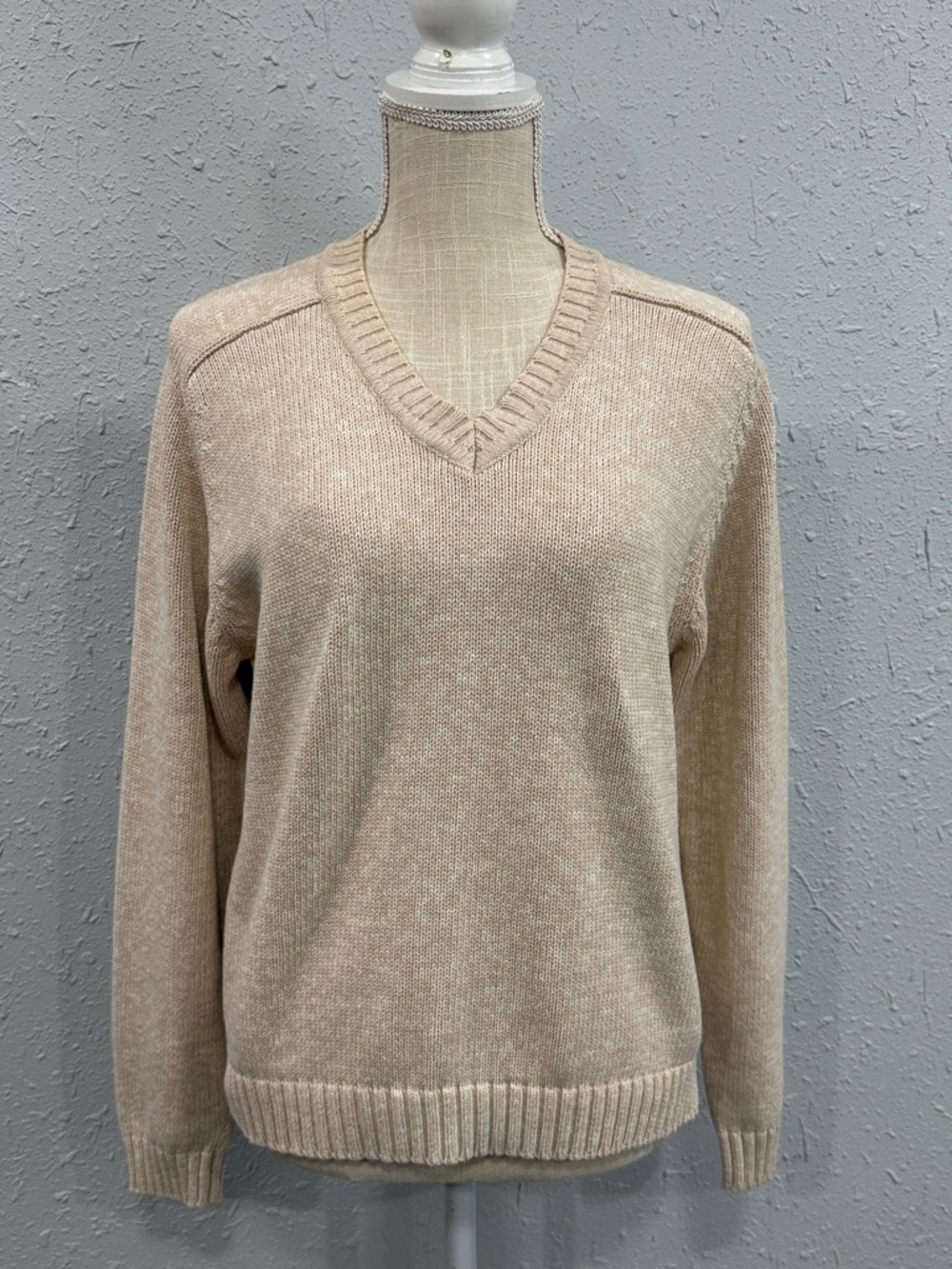 Vintage St. John's Bay Women's Old Money Cream‎ V-Neck Sweater Size M Preppy
